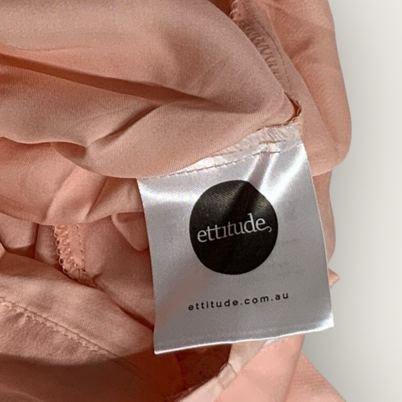 NWT | Ettitude | Signature Sateen Drawstring Shortie | Pink/White | Large - Picture 6 of 10